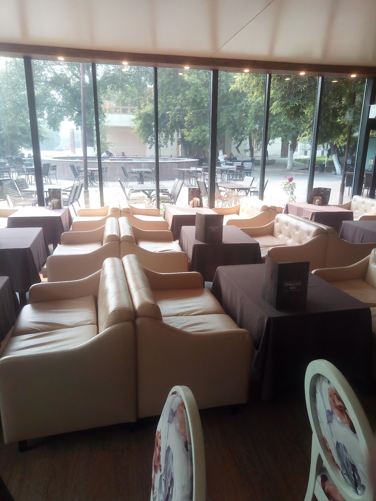 Кафе"Писающий мальчик"