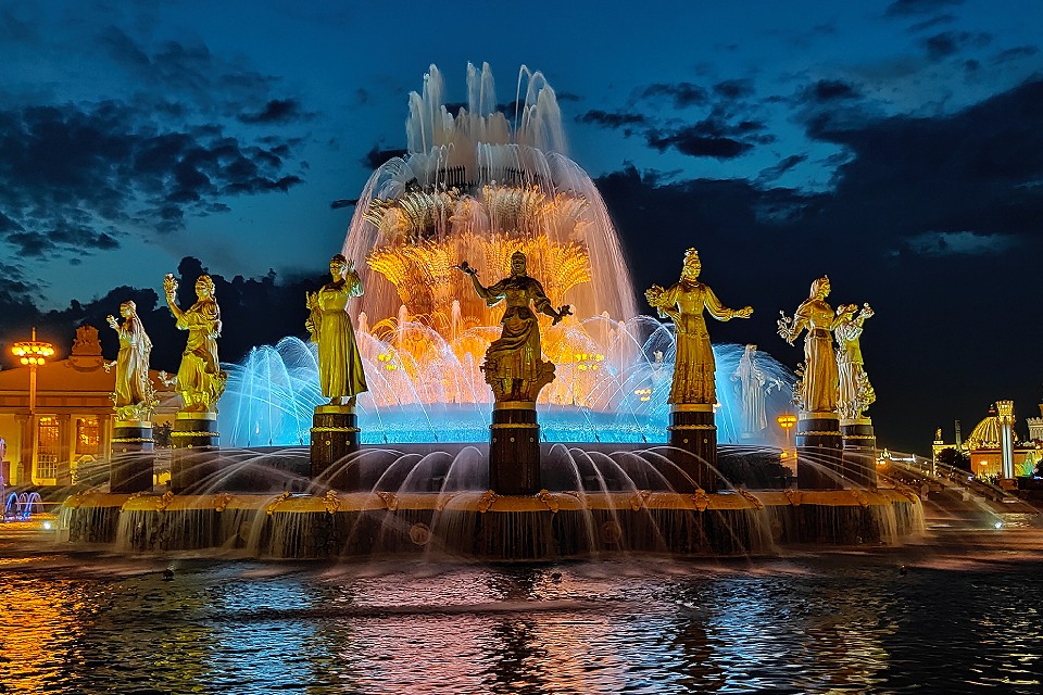 Куда сходить рядом со мной